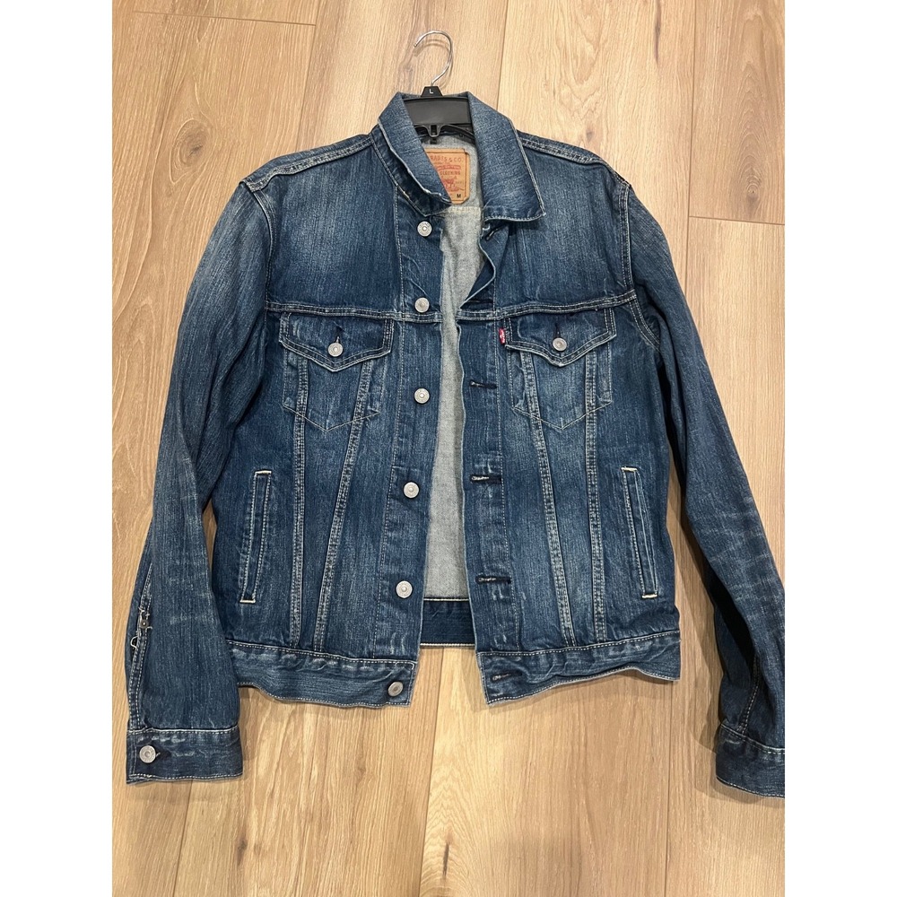Levi's 70589 Men's M Denim Trucker Jacket Dark Wash Blue 100% Cotton